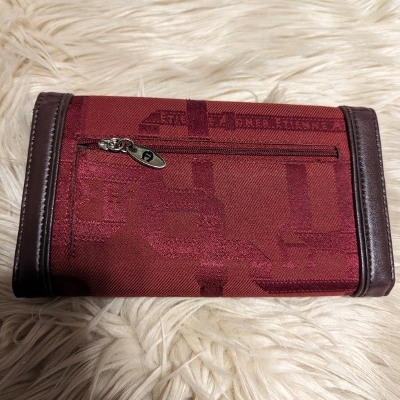 ETIENNE AIGNER WALLET BURGUNDY COLOR - Picture 3 of 5